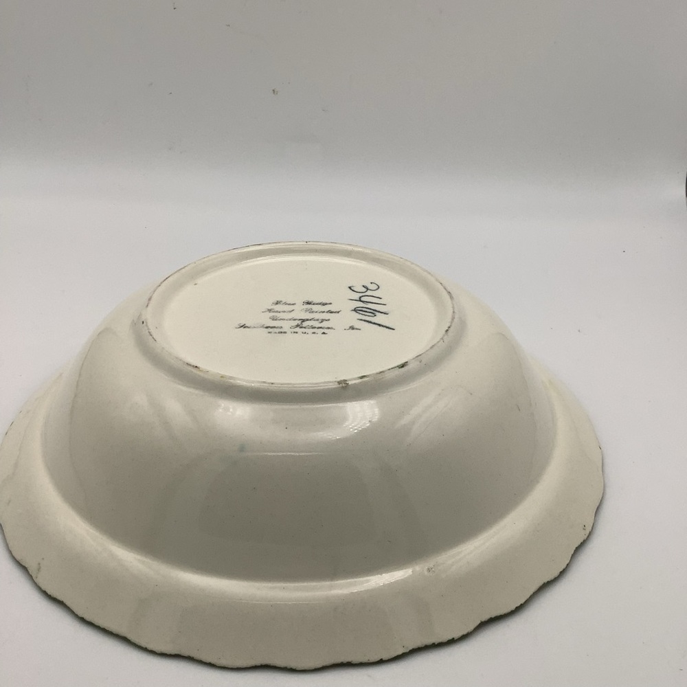 Rare find - Vintage Blue Ridge Hand-Painted Fruit Fantasy Covered Dish - Picture 8 of 16